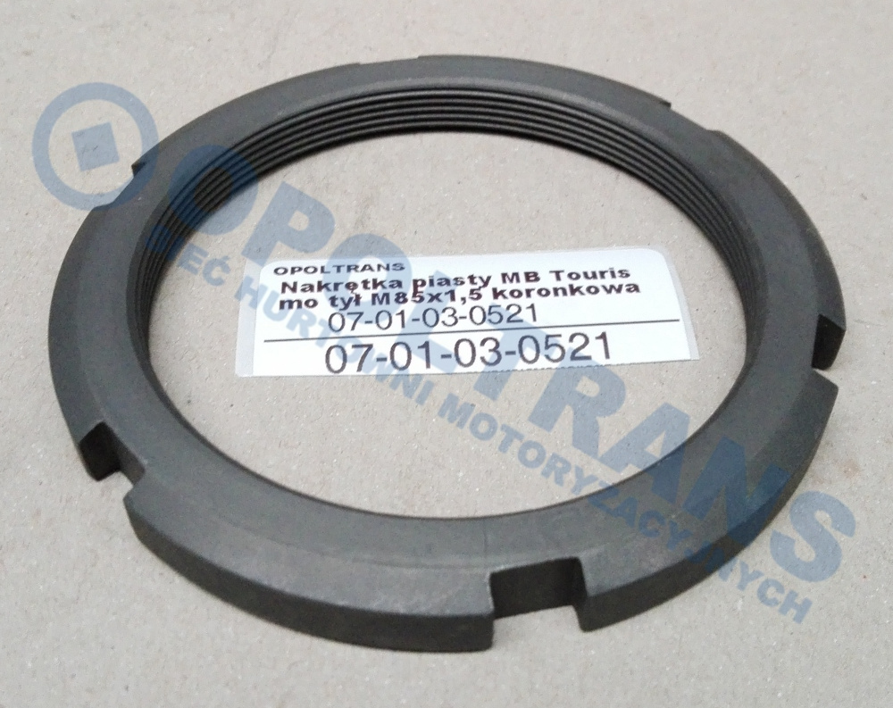 Гайка ступицы Mercedes O303-O403 задней M85x1.5 07-01-03-0521