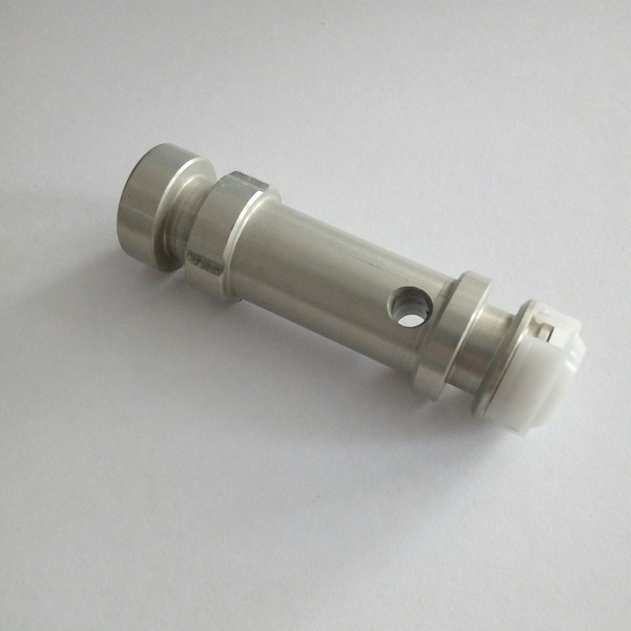 Поршень главного цилиндра сцепления Mercedes 508D-609D-814 TK-0197006-1