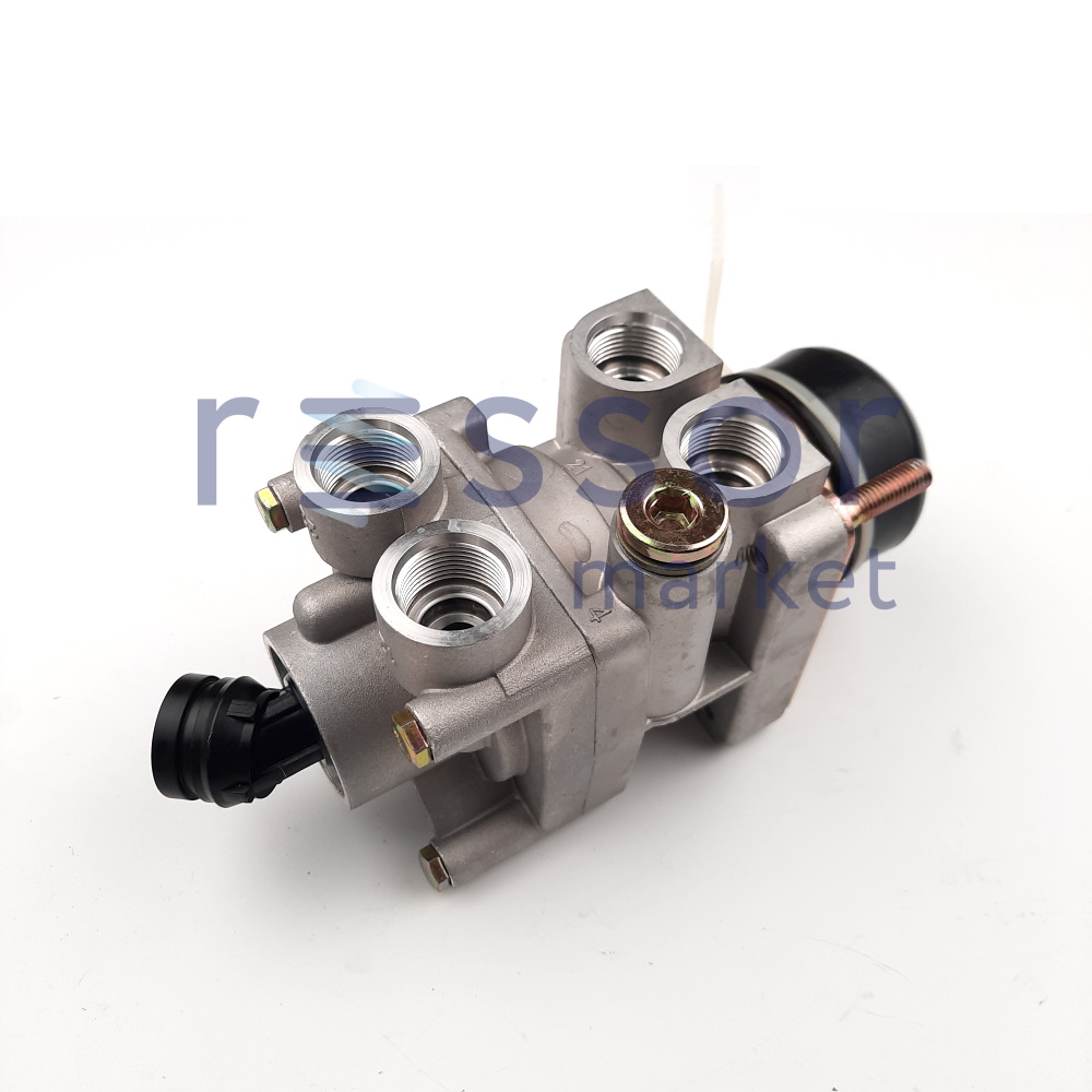 Тормозной кран MAN F/L/M2000 MB4820 3310056