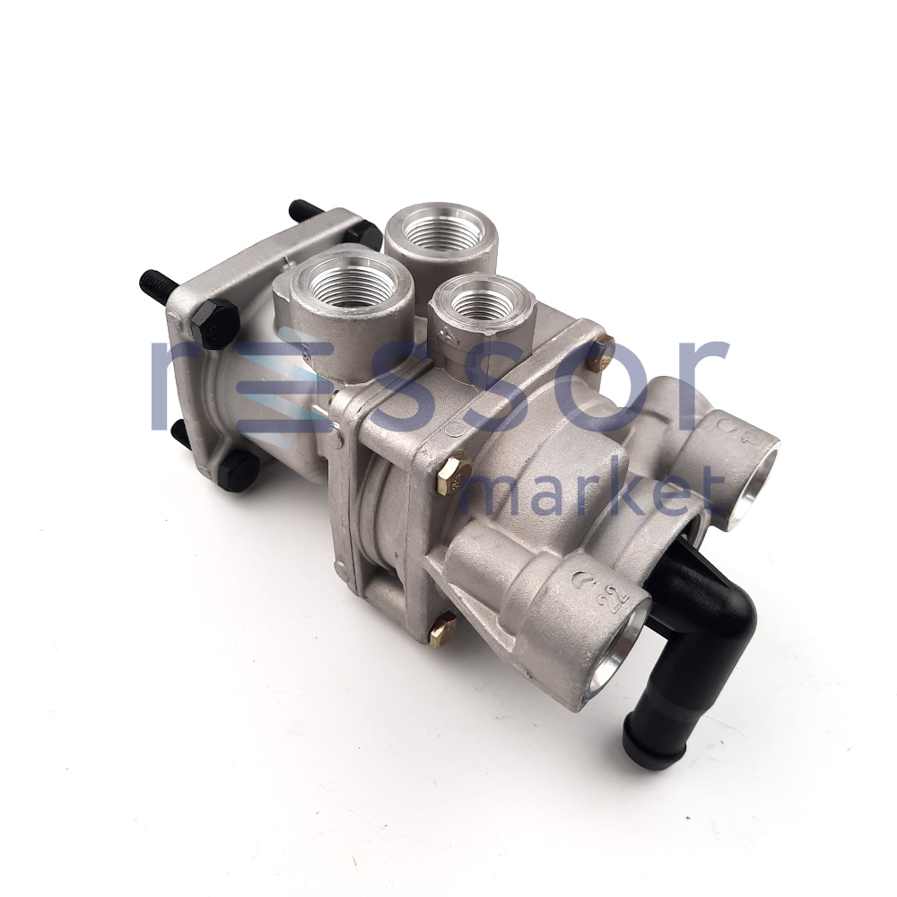 Тормозной кран Mercedes, DAF 4613192710/ MB4657 3310062