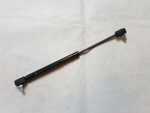 Амортизатор багажних полиць автобус DPB51019