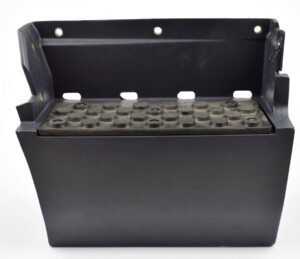 Подножка кабины Mercedes 1820- правая TD05-50-042R