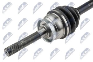Полуось Nissan Navara D22 перед. прав лев NPW-NS-104