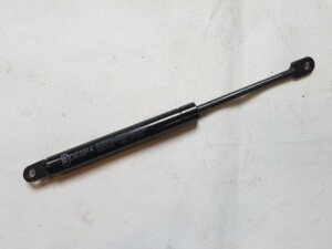 Амортизатор багажних полиць автобус DPB51012
